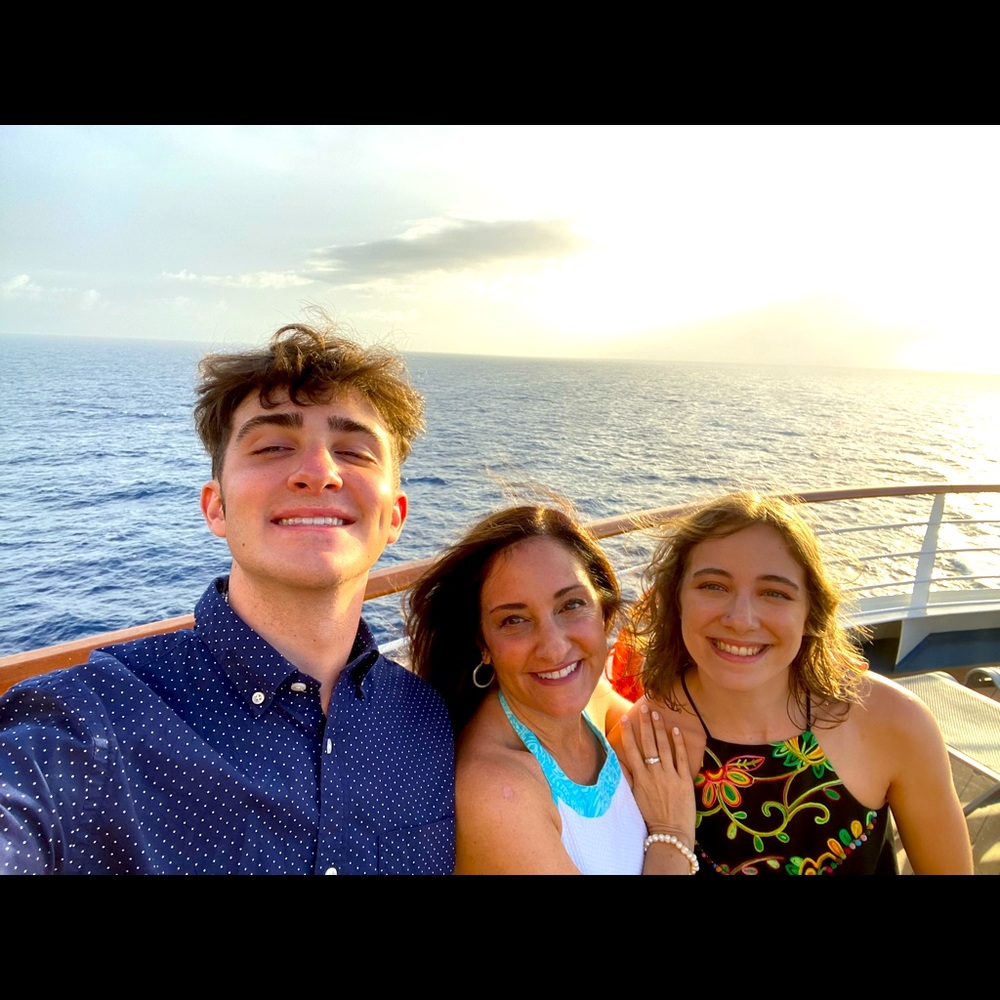 Meet your Posher, Cherri